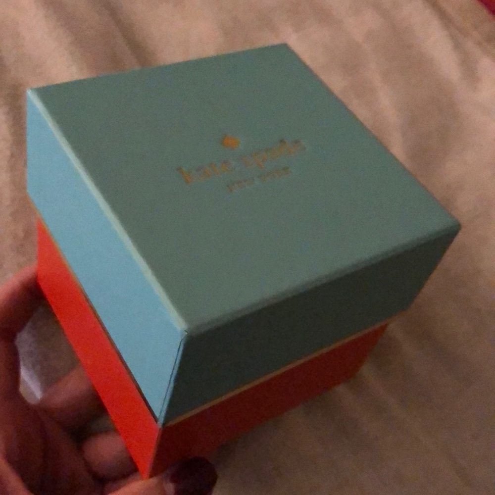 Kate Spade ♠️ Watch - Picture 5 of 5